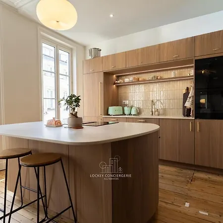 Elegance Haussmannienne Au Coeur Du Vieux-port Apartmán *