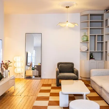 Appartamento Elegance Haussmannienne Au Coeur Du Vieux-port *